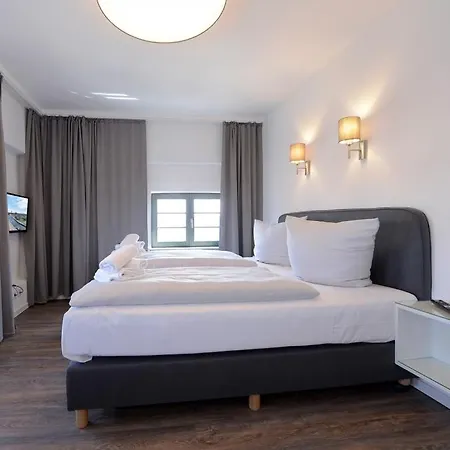 Ohlerich Speicher App_ 36 Hotel Wismar